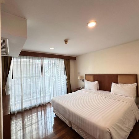 S.M. Grande Residence Bangkok Esterno foto