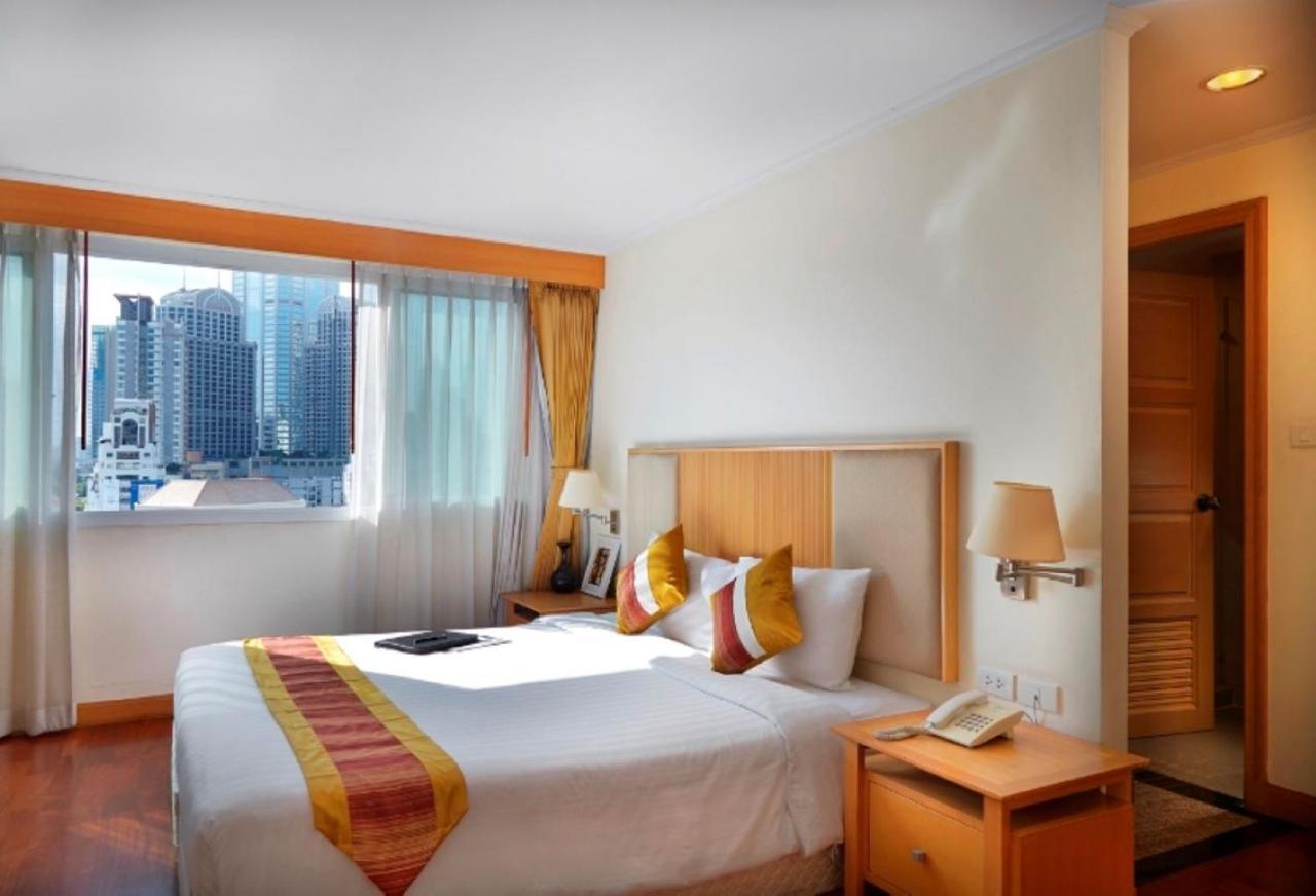 S.M. Grande Residence Bangkok Esterno foto