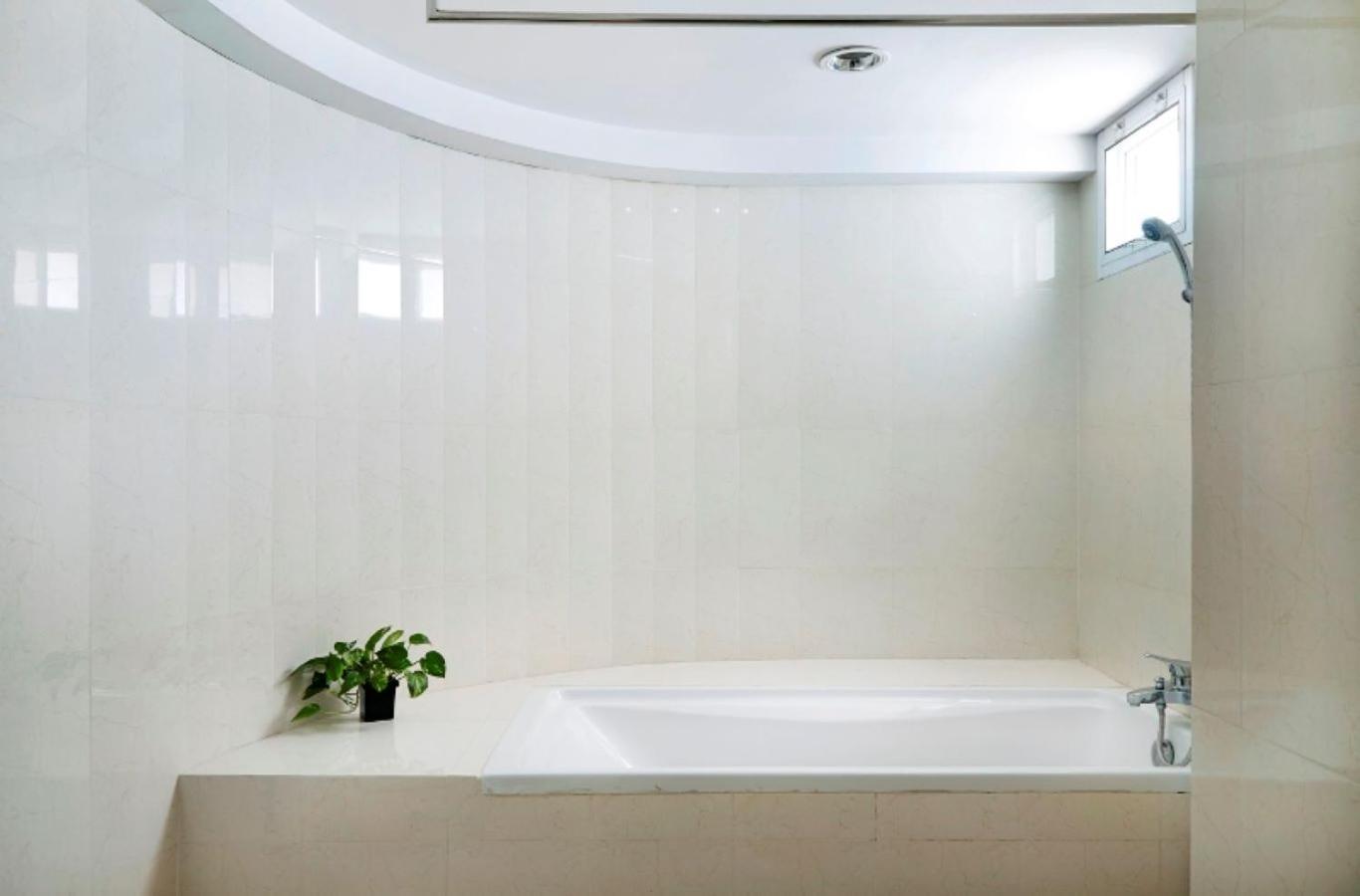 S.M. Grande Residence Bangkok Esterno foto