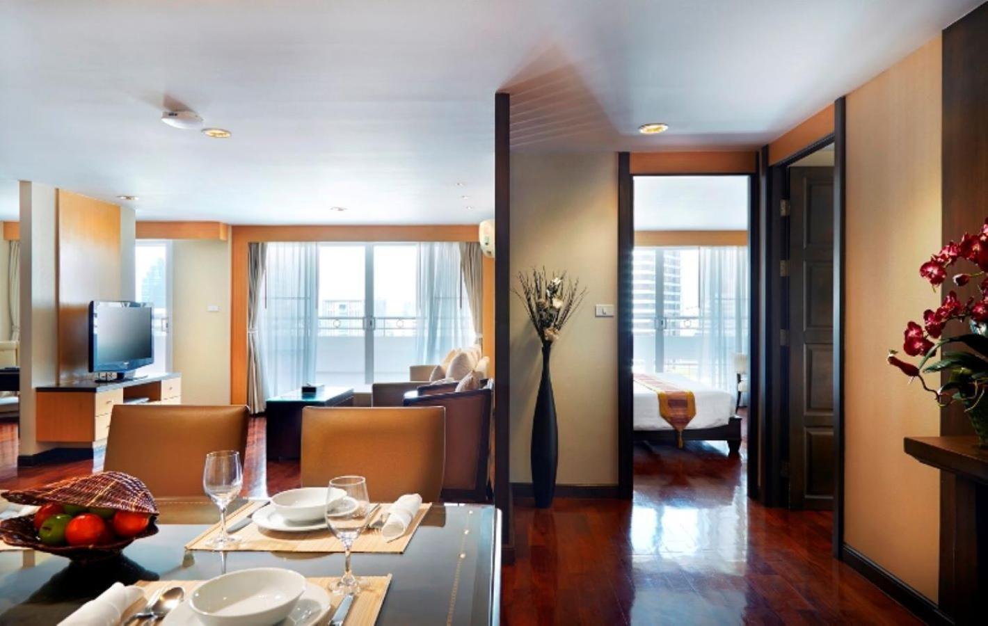 S.M. Grande Residence Bangkok Esterno foto
